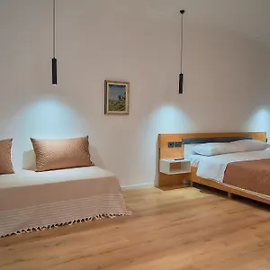 Kalpazo 3*, Tirana Albania